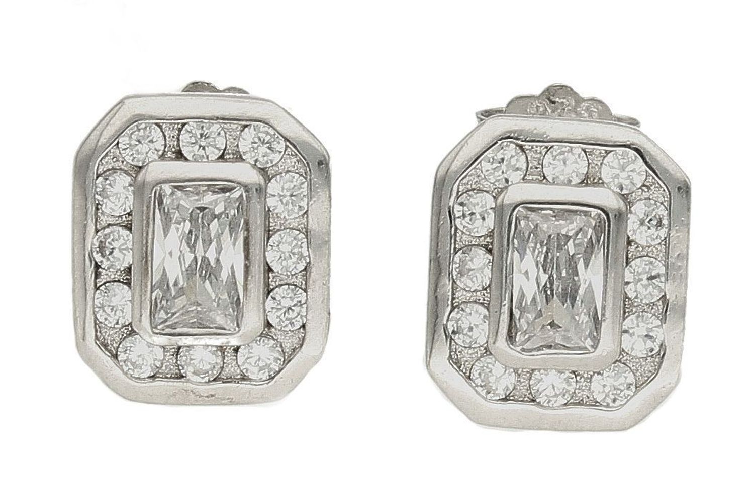 Kolczyki damskie  Prostokątne zwierciadło  K 2487 Srebrne kolczyki zapinane na ponadczasowe zapięcie typu sztyft, zostały wykonane z najwyższej jakości srebra próby 925. Idealny pomysł na prezent.jpg